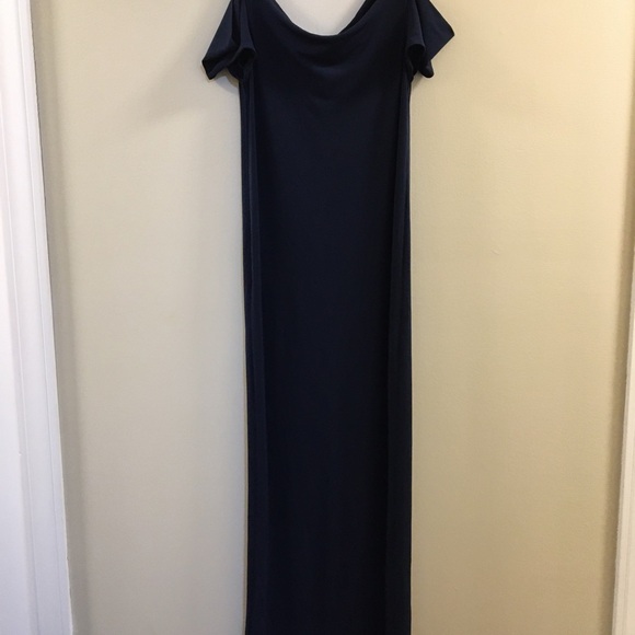 Jillian Maternity Cold Shoulder Maxi Dress H. - Picture 6 of 8
